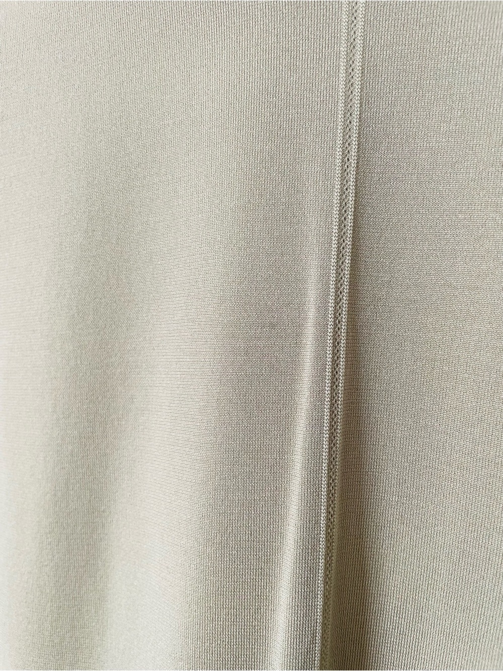 All in motion MEDIUM seamless boxy fit short sleeve top in bronze green - Picture 5 of 5